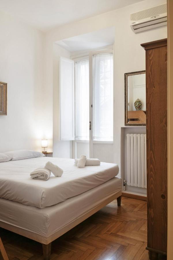 Trevi Fountain Apartment Roma Esterno foto